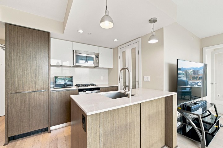 Photo 13 at 705 - 538 W 7th Avenue, Fairview VW, Vancouver West
