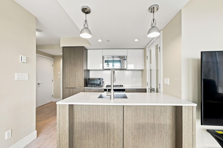 Photo 14 at 705 - 538 W 7th Avenue, Fairview VW, Vancouver West