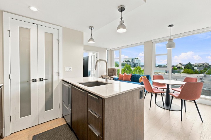 Photo 11 at 705 - 538 W 7th Avenue, Fairview VW, Vancouver West