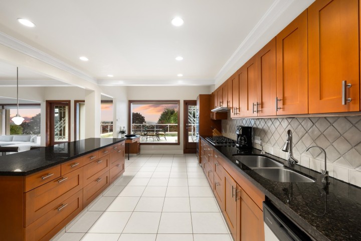 Photo 13 at 1035 King Georges Way, British Properties, West Vancouver