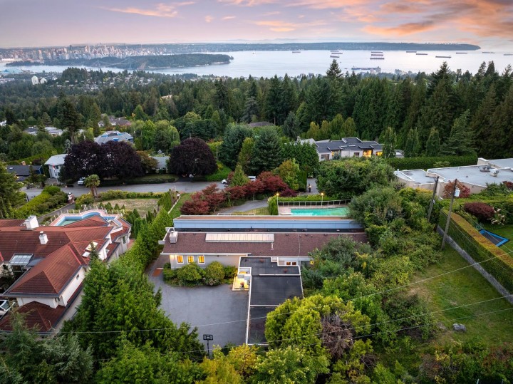 Photo 7 at 1035 King Georges Way, British Properties, West Vancouver