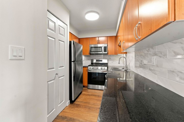 Photo 9 at 1707 - 63 Keefer Place, Downtown VW, Vancouver West
