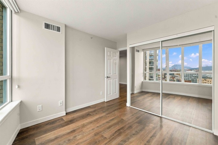 Photo 14 at 1707 - 63 Keefer Place, Downtown VW, Vancouver West