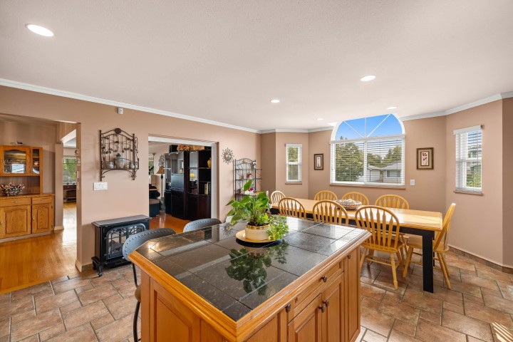 Photo 12 at 2515 E 45th Avenue, Killarney VE, Vancouver East