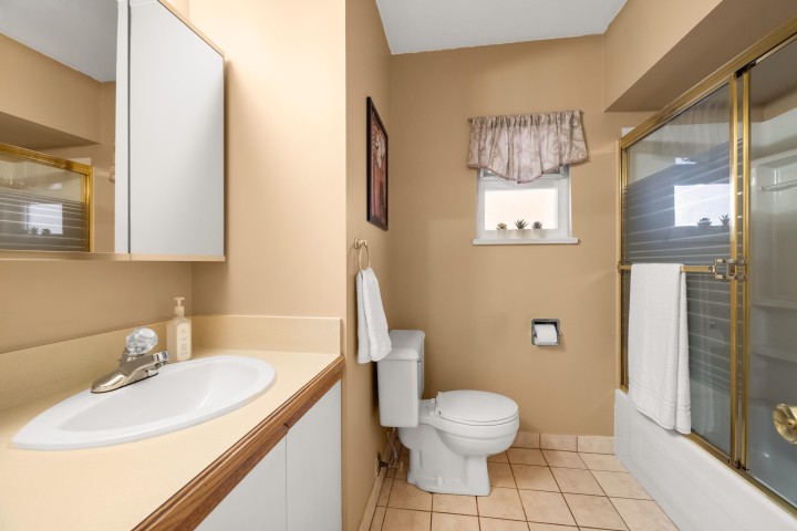 Photo 18 at 2515 E 45th Avenue, Killarney VE, Vancouver East