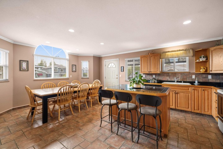 Photo 11 at 2515 E 45th Avenue, Killarney VE, Vancouver East