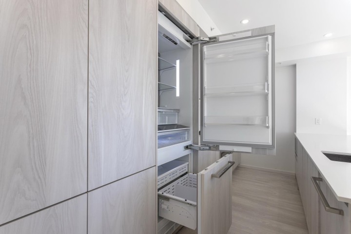Photo 7 at 602 - 3264 Vanness Street, Collingwood VE, Vancouver East