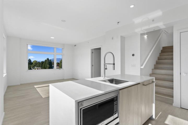 Photo 13 at 603 - 3264 Vanness Street, Collingwood VE, Vancouver East