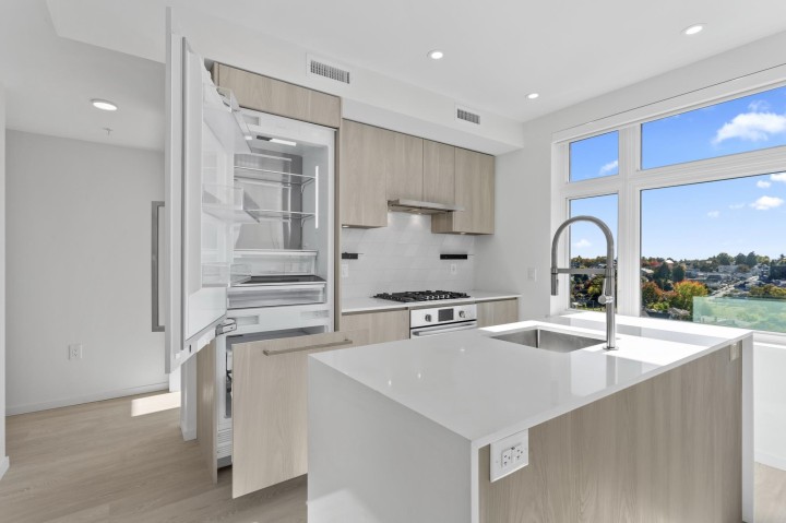Photo 5 at 603 - 3264 Vanness Street, Collingwood VE, Vancouver East