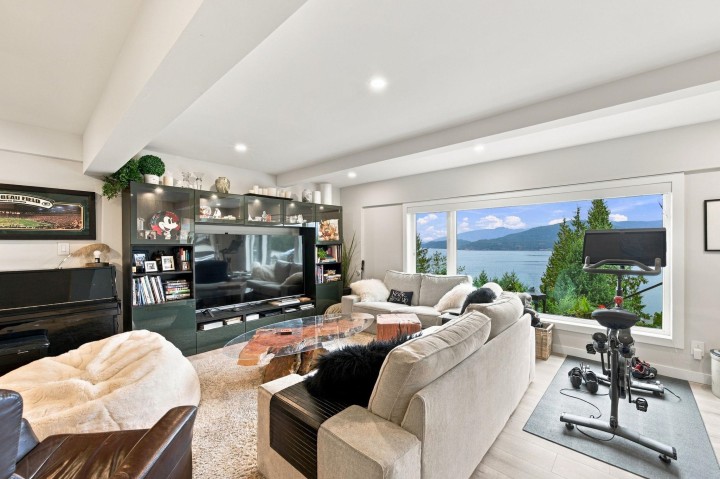 Photo 30 at 195 Kelvin Grove Way, Lions Bay, West Vancouver