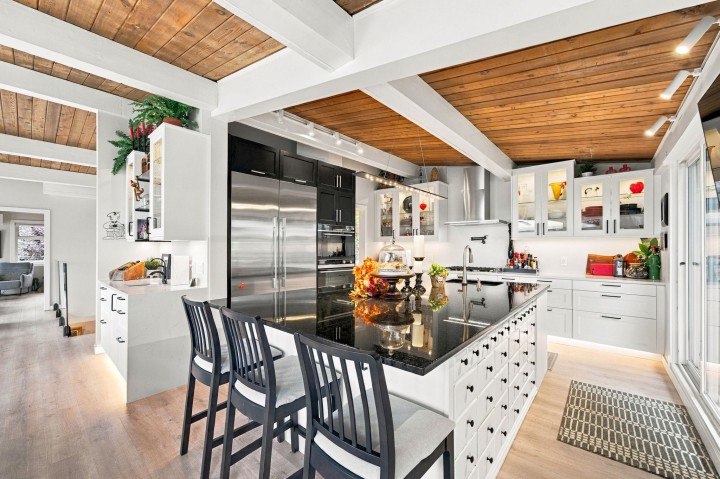 Photo 8 at 195 Kelvin Grove Way, Lions Bay, West Vancouver