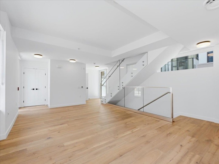 Photo 11 at 6833 Cambie Street, South Cambie, Vancouver West