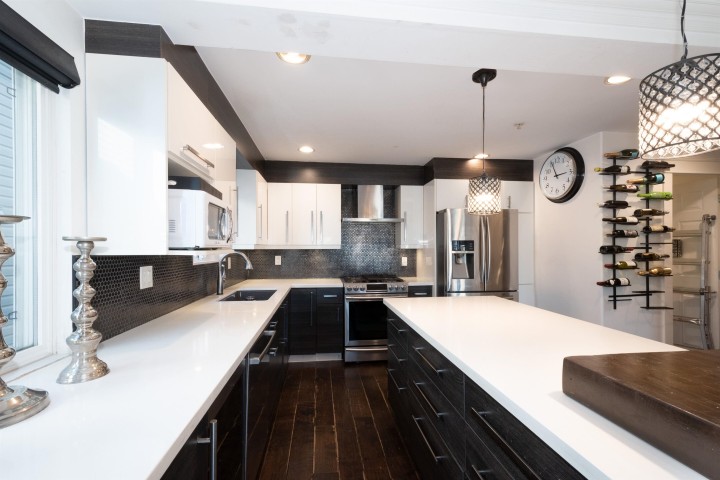 Photo 8 at 2048 Triumph Street, Hastings, Vancouver East