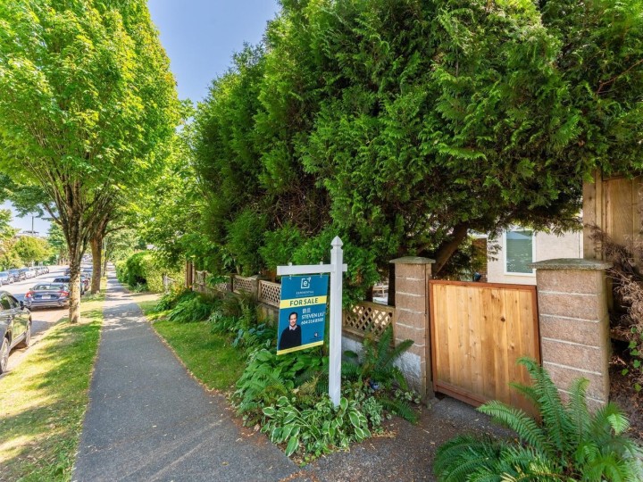 Photo 35 at 310 E 16th Avenue, Main, Vancouver East