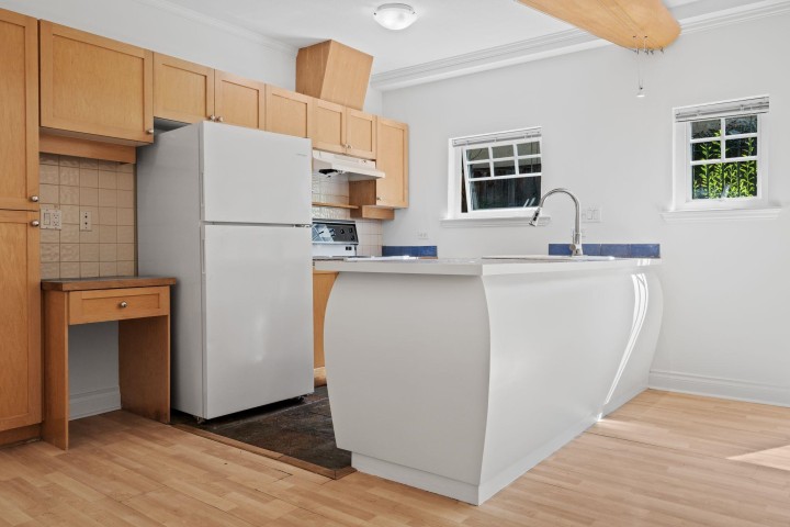 Photo 10 at 3027 W 7th Avenue, Kitsilano, Vancouver West