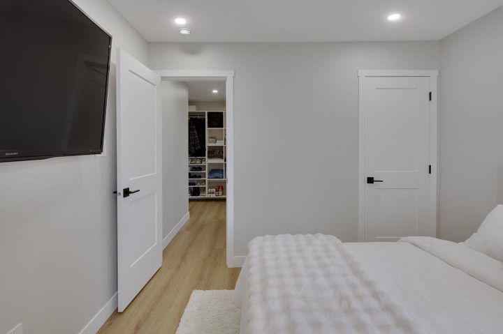 Photo 23 at 303 - 1877 W 5th Avenue, Kitsilano, Vancouver West