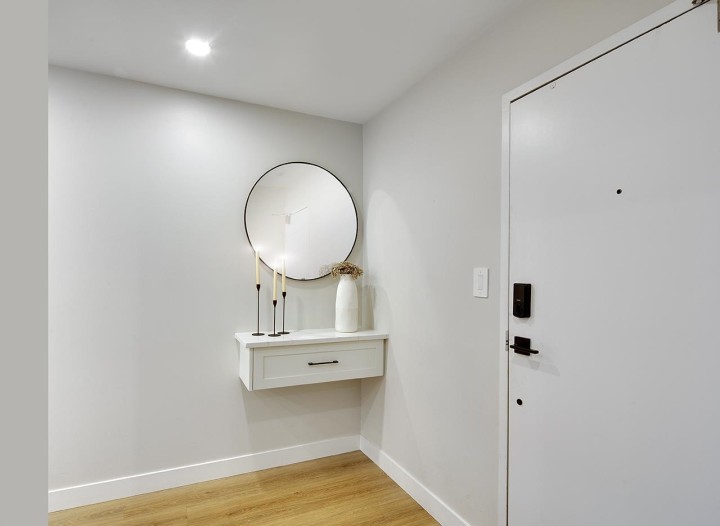 Photo 16 at 303 - 1877 W 5th Avenue, Kitsilano, Vancouver West
