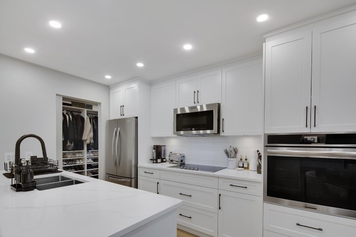 Photo 7 at 303 - 1877 W 5th Avenue, Kitsilano, Vancouver West
