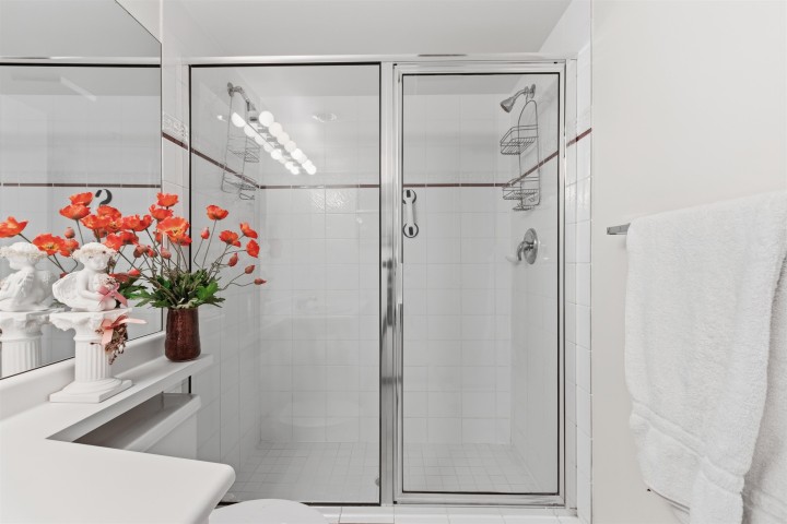 Photo 23 at 211 - 3250 W Broadway, Kitsilano, Vancouver West