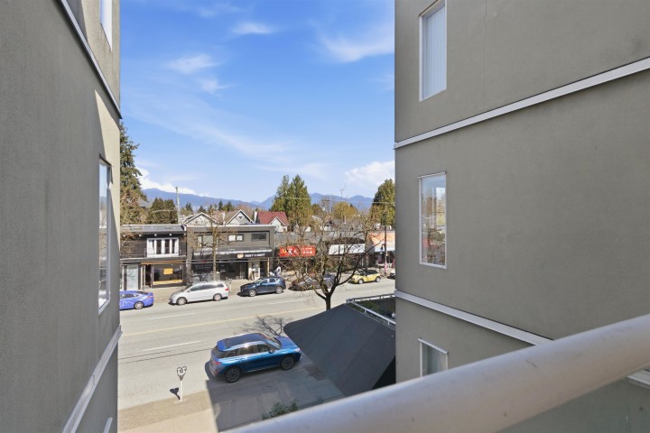 Photo 37 at 211 - 3250 W Broadway, Kitsilano, Vancouver West