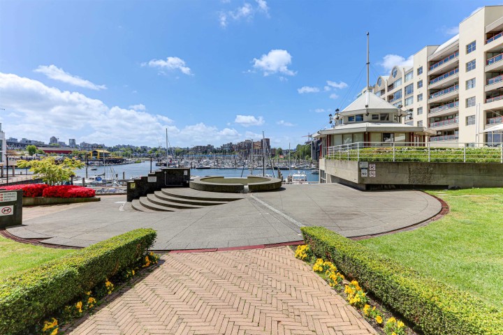 Photo 16 at 505 - 1006 Beach Avenue, Yaletown, Vancouver West