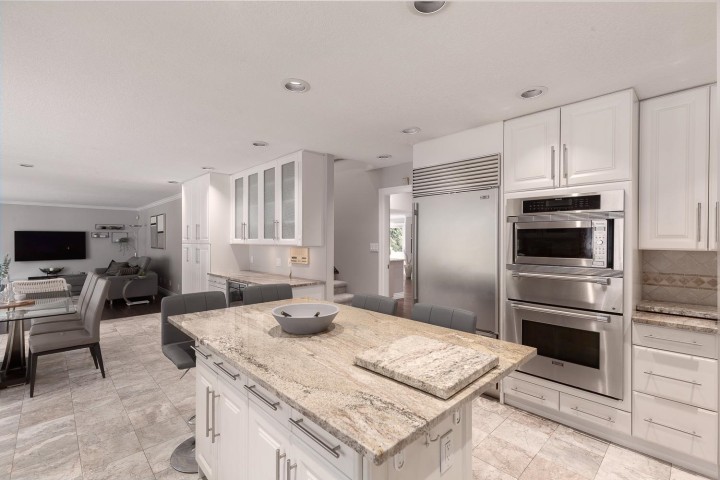 Photo 9 at 3557 W 36th Avenue, Dunbar, Vancouver West