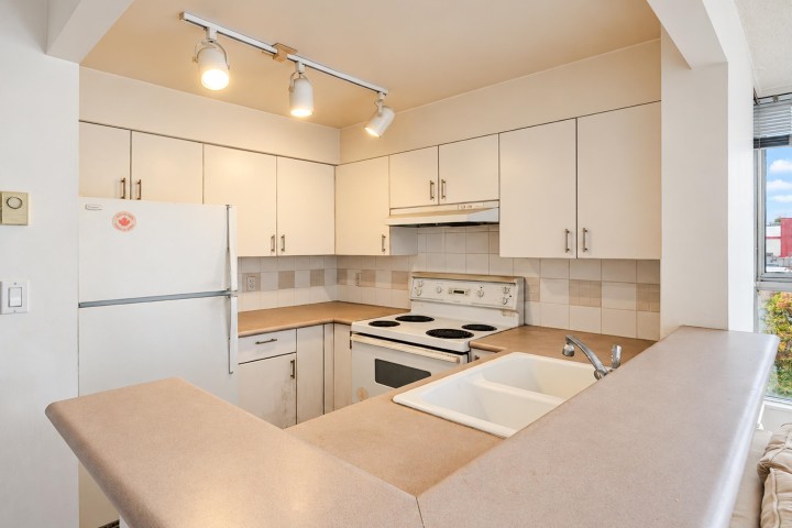 Photo 12 at 402 - 288 E 8th Avenue, Mount Pleasant VE, Vancouver East