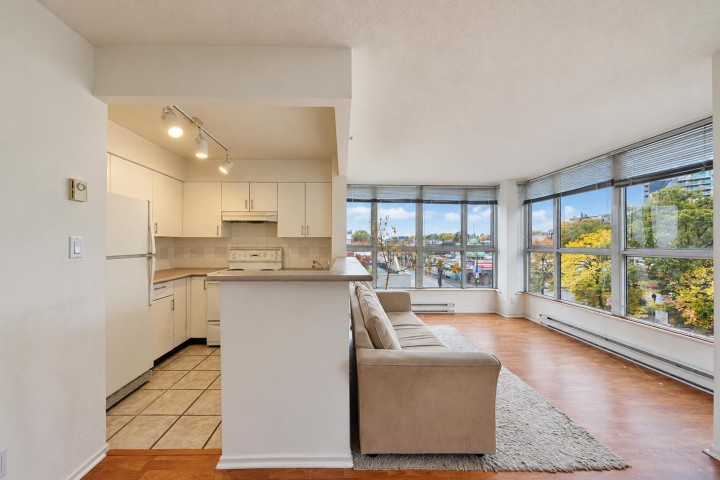 Photo 11 at 402 - 288 E 8th Avenue, Mount Pleasant VE, Vancouver East