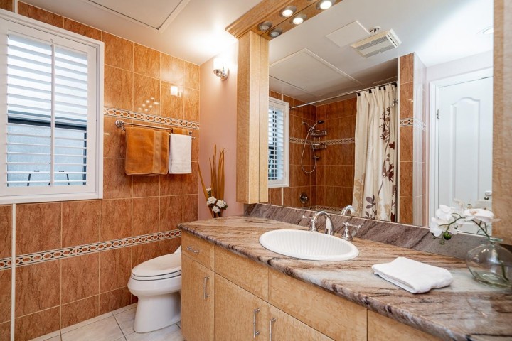 Photo 19 at 304 - 1233 Beach Avenue, West End VW, Vancouver West