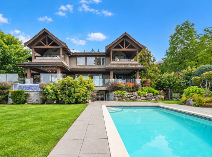 Photo 5 at 2638 Queens Avenue, Queens, West Vancouver