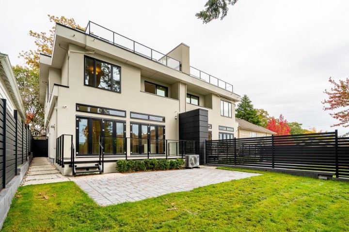 Photo 4 at 1 - 5061 Blenheim Street, Dunbar, Vancouver West