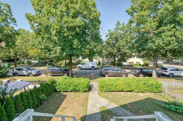 Photo 7 at 2336 45 Avenue, Killarney VE, Vancouver East