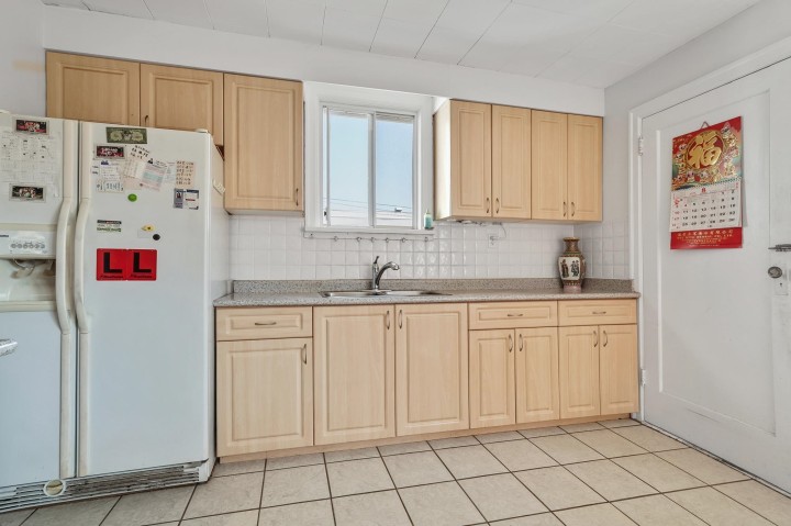 Photo 15 at 2336 45 Avenue, Killarney VE, Vancouver East