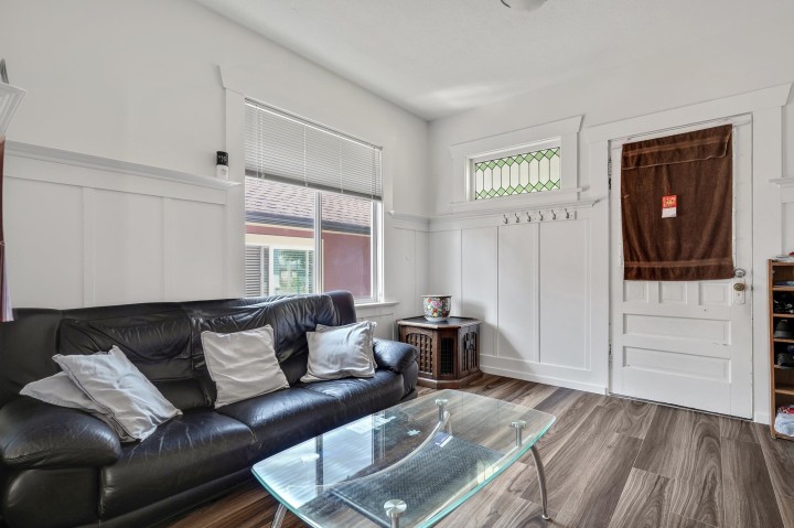 Photo 11 at 2336 45 Avenue, Killarney VE, Vancouver East
