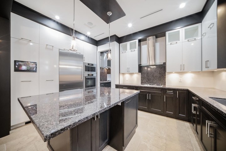 Photo 8 at 1420 W 53rd Avenue, South Granville, Vancouver West