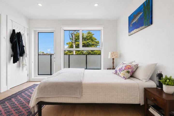 Photo 10 at 156 W Woodstock Avenue, Cambie, Vancouver West