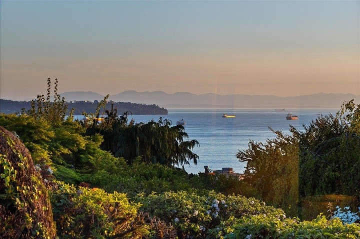 Photo 20 at 982 Braeside Street, Sentinel Hill, West Vancouver