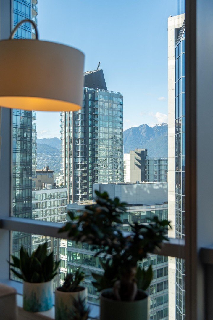 Photo 16 at 2704 - 1111 Alberni Street, West End VW, Vancouver West