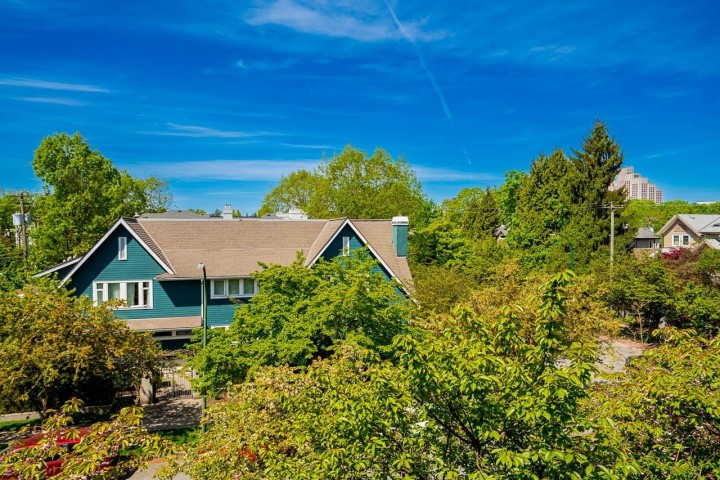 Photo 32 at 592 W 16th Avenue, Cambie, Vancouver West