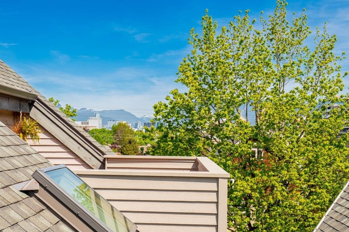 Photo 24 at 592 W 16th Avenue, Cambie, Vancouver West