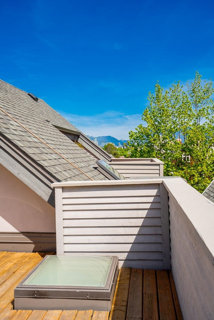 Photo 30 at 592 W 16th Avenue, Cambie, Vancouver West