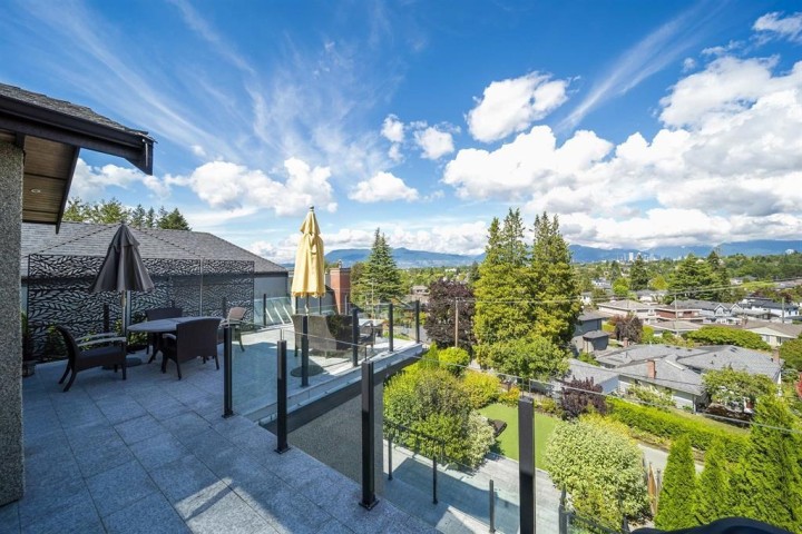 Photo 4 at 4578 Puget Drive, Quilchena, Vancouver West