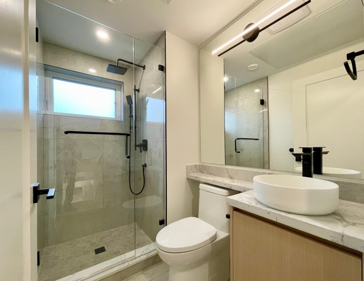 Photo 6 at 162 E 43rd Avenue, Main, Vancouver East