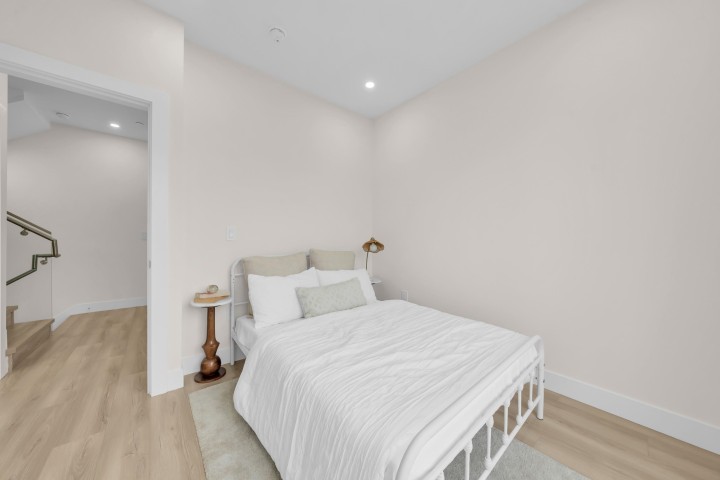 Photo 15 at 1 - 3581 Haida Drive, Renfrew Heights, Vancouver East