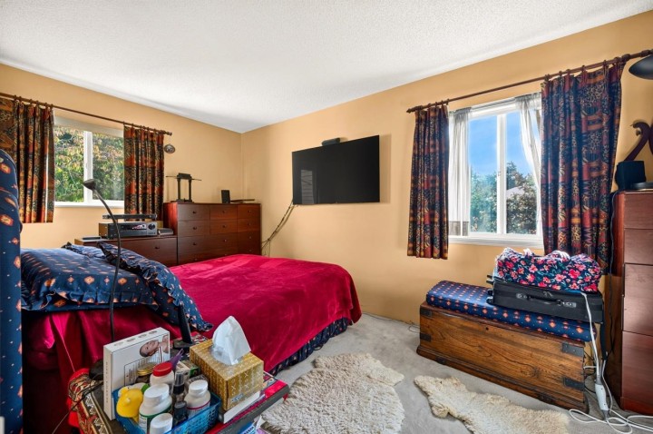 Photo 11 at 52 - 3425 E 49th Avenue, Killarney VE, Vancouver East