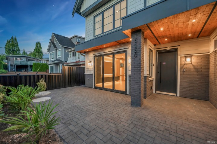 Photo 3 at 1 - 5150 Spencer Street, Collingwood VE, Vancouver East