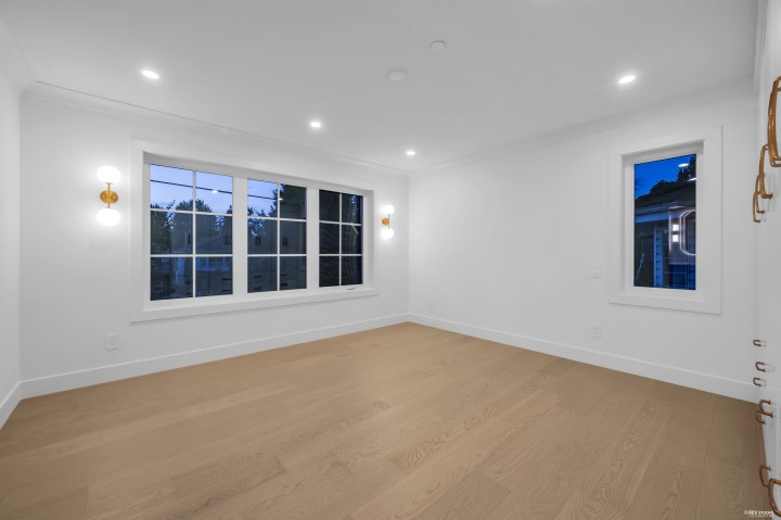 Photo 18 at 1 - 5150 Spencer Street, Collingwood VE, Vancouver East