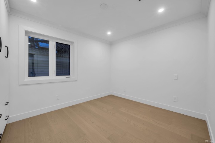 Photo 21 at 1 - 5150 Spencer Street, Collingwood VE, Vancouver East