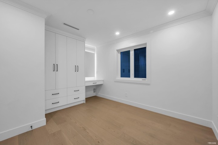Photo 20 at 2 - 5150 Spencer Street, Collingwood VE, Vancouver East