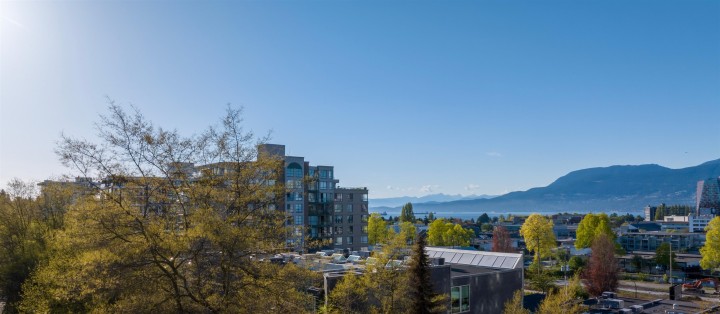 Photo 9 at 501 - 2323 Fir Street, Fairview VW, Vancouver West